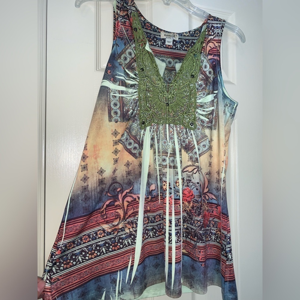 ONE WORLD SMALL POLY TANK SUMMER TOP BOHO HIPPIE GEOMETRIC - Picture 2 of 7